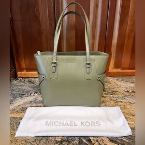 Olive Green Michael Kors Gilly Large Travel Tote